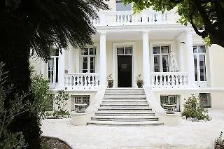 Armenonville Niza Hotel